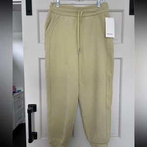 Lululemon Scuba High Rise Relaxed Jogger Size 10